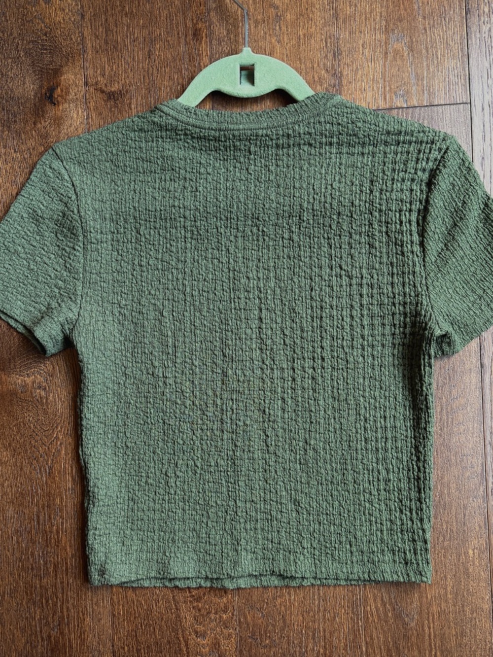 Abercrombie Textured Olive Green Baby Tee - Picture 2 of 5